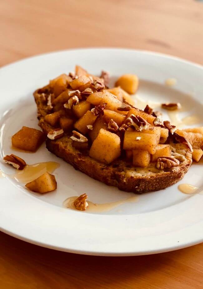 french-toasts-apple-maple