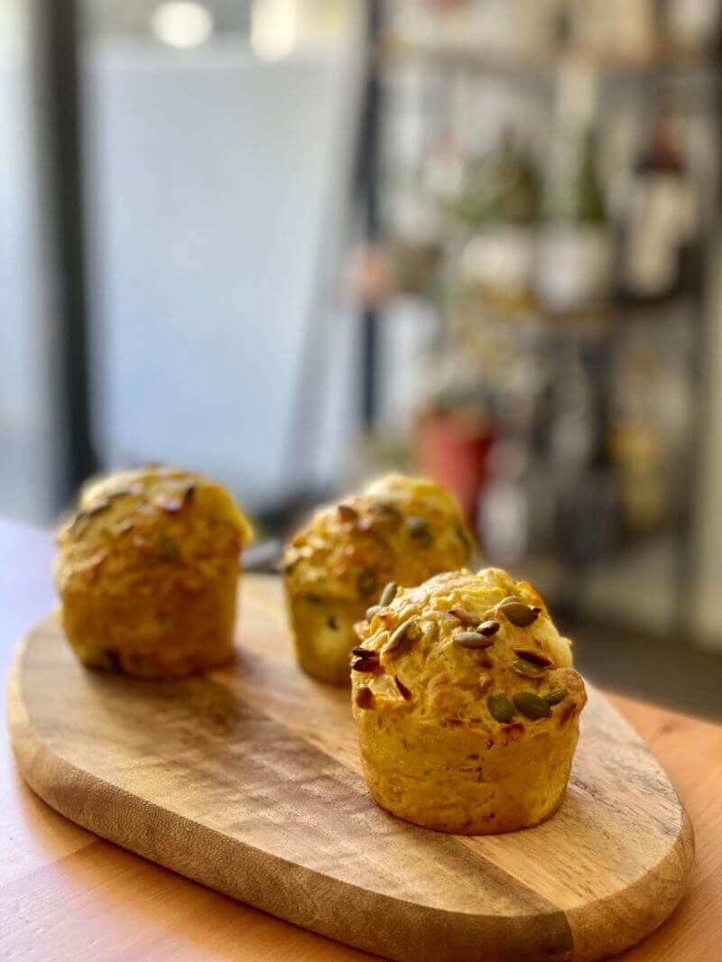 pumpkin_cheese_muffins